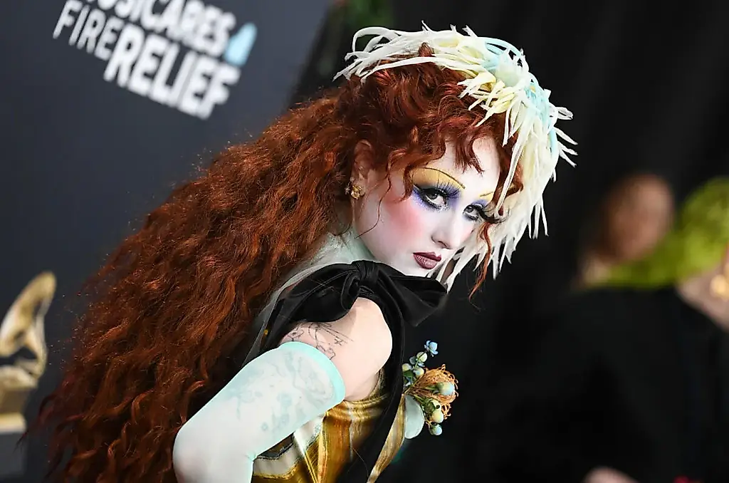 Chappell Roan Презентовала Кантри-Трек «The Giver»