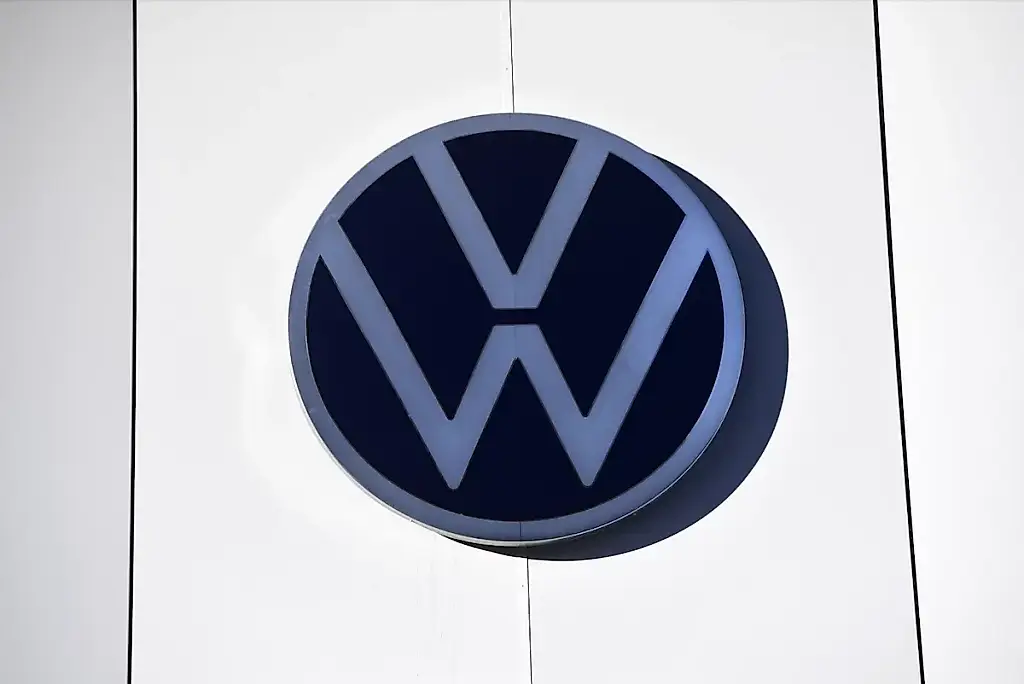 Volkswagen откладывает инвестплан из-за финансовых трудностей