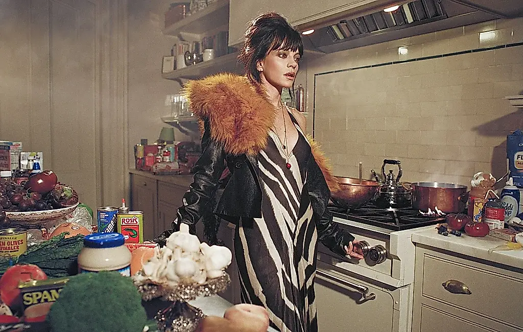 Лили Аллен устроила шоу с Дакотой Джонсон на SNL