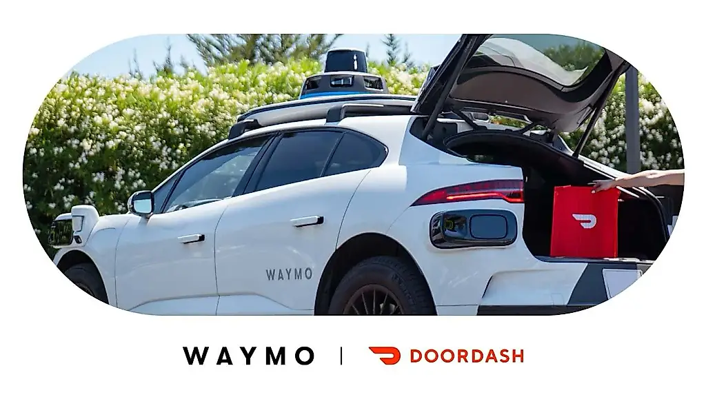 Waymo теперь развозит заказы DoorDash в Финиксе