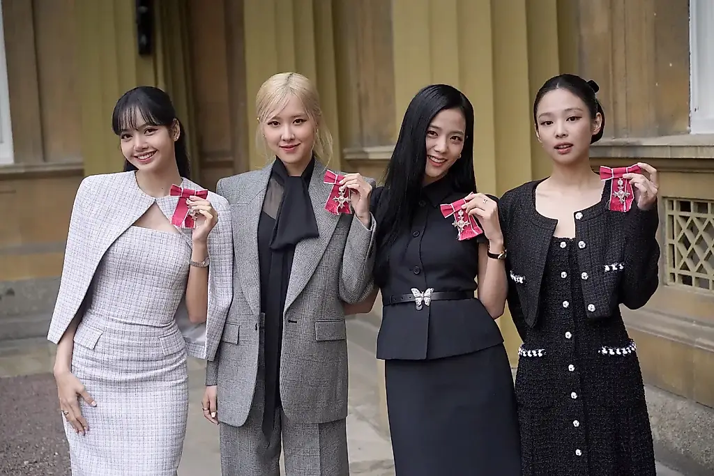 BLACKPINK и падение акций YG — как слухи рушат рынок