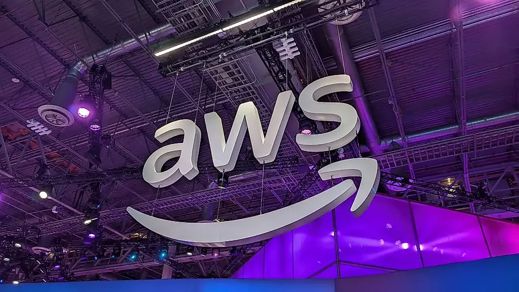 Масштабный сбой Amazon обрушил интернет-сервисы по всему миру