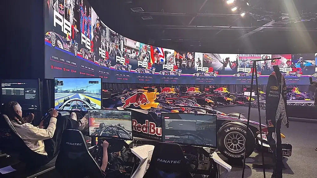 Hexagon и Red Bull Racing: как поднять производство с колен