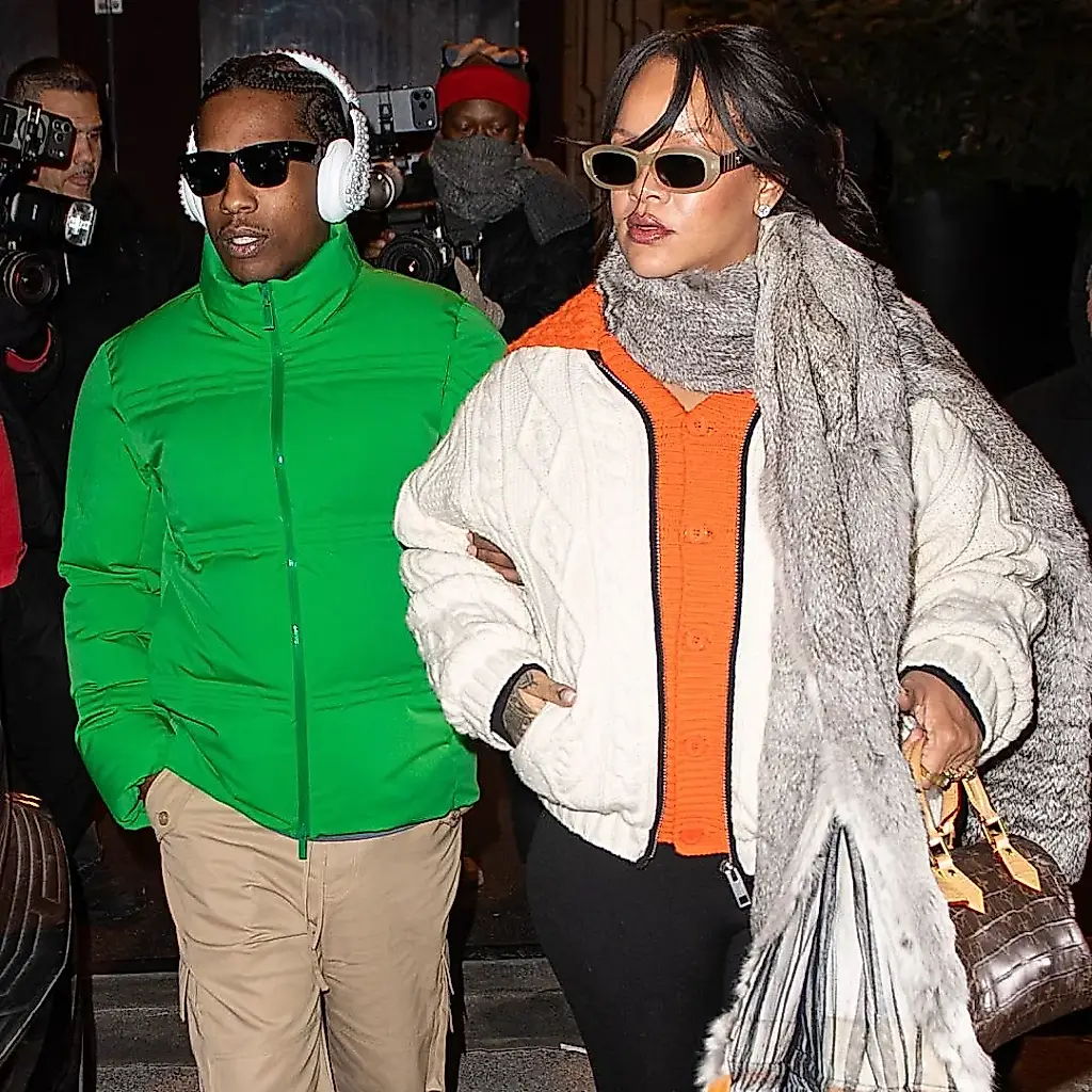 Rihanna convierte el cárdigan en un imprescindible del invierno