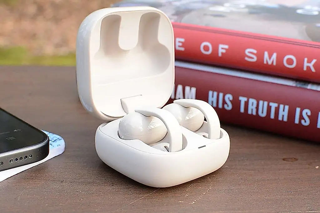 Sony LinkBuds Clip: un intento de auriculares abiertos sin trucos