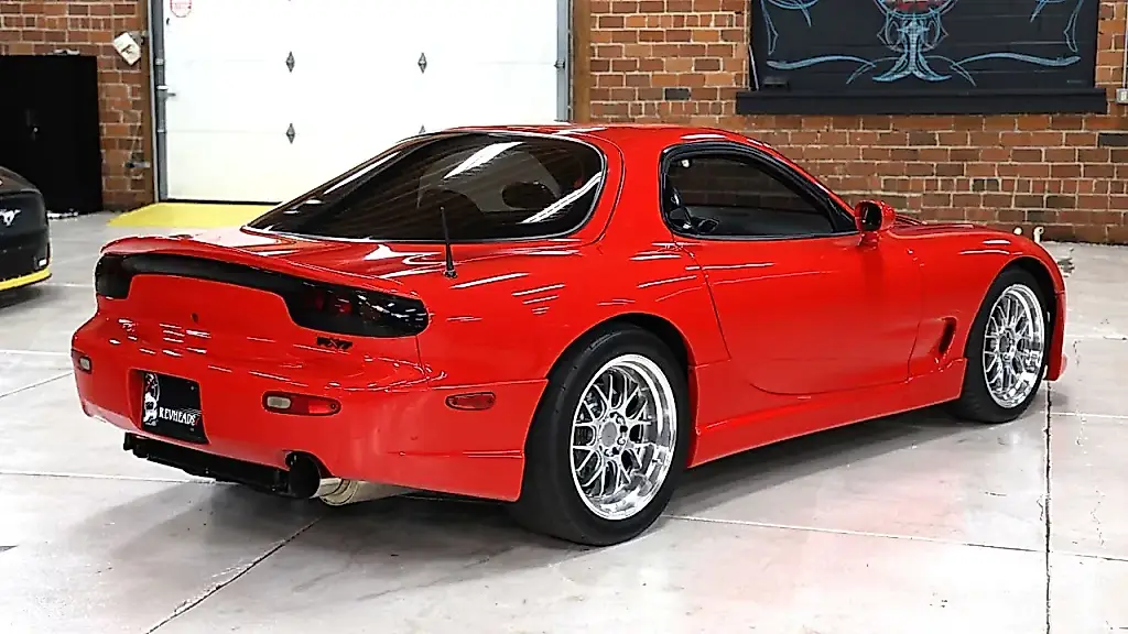 Clásicos con un toque especial: los favoritos más peculiares de la semana en AutoHunter