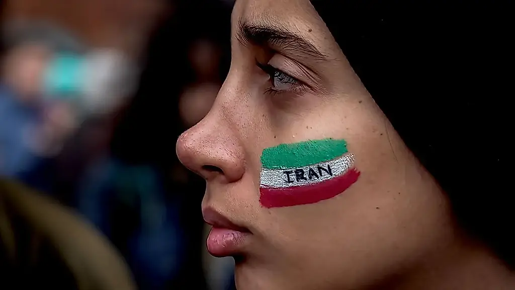 Irán corta la red