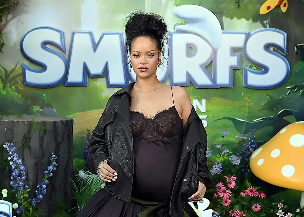 Los Pitufos, el dinero y Rihanna: ¿de quién es la culpa?