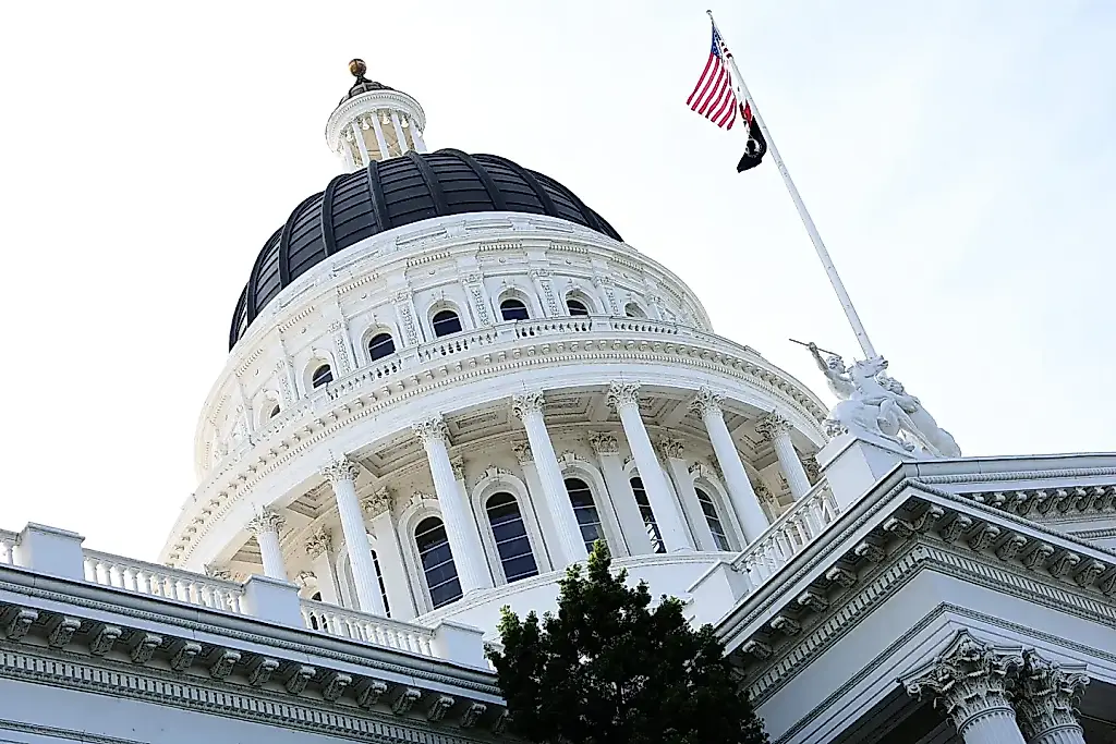 California declara la guerra a los especuladores