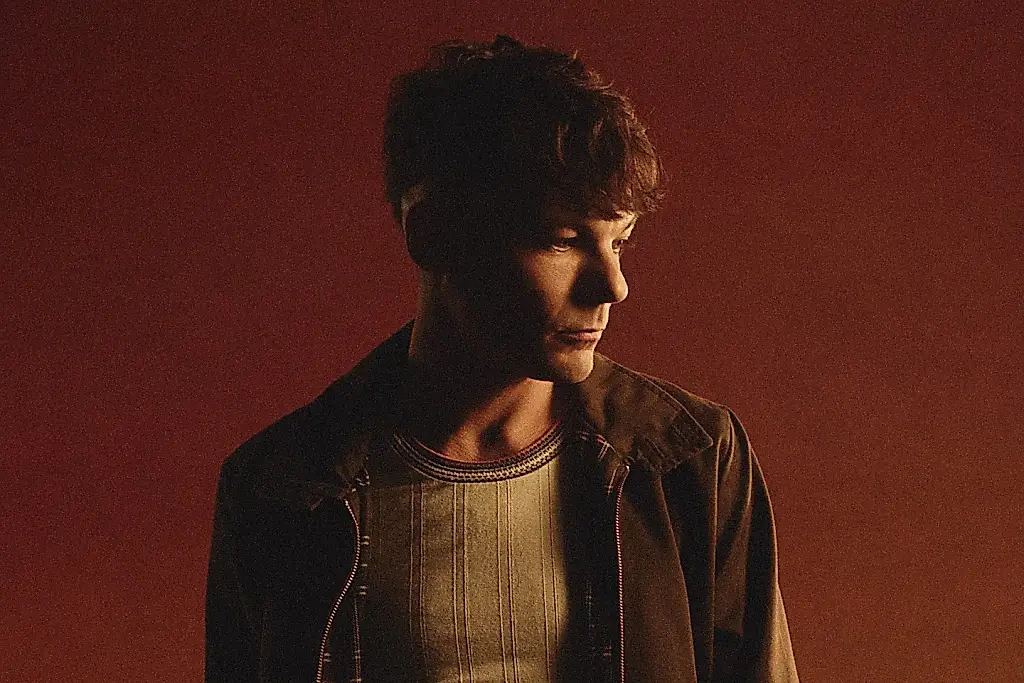 Louis Tomlinson irrumpe en las listas