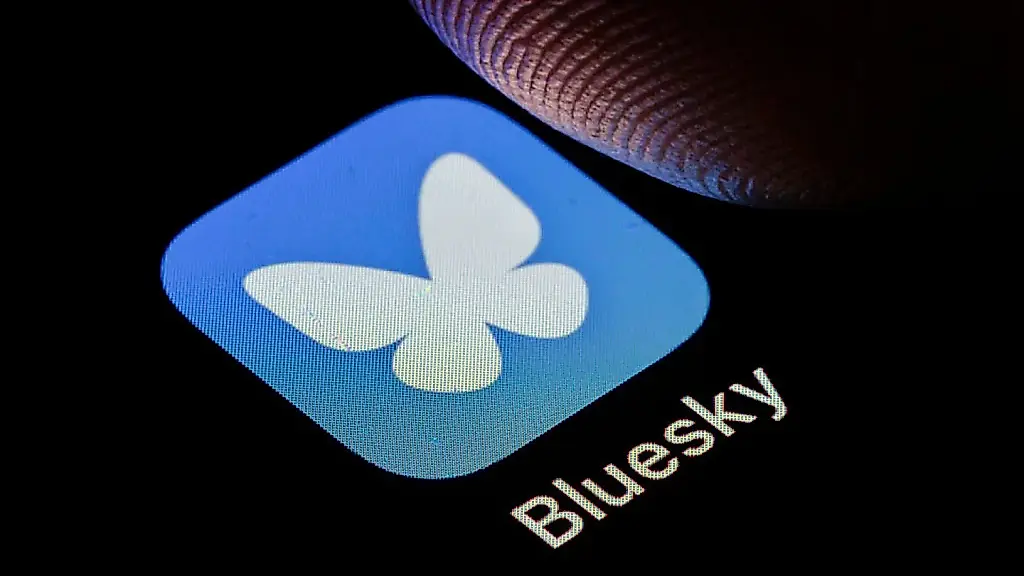 Bluesky se pone al día con lo básico