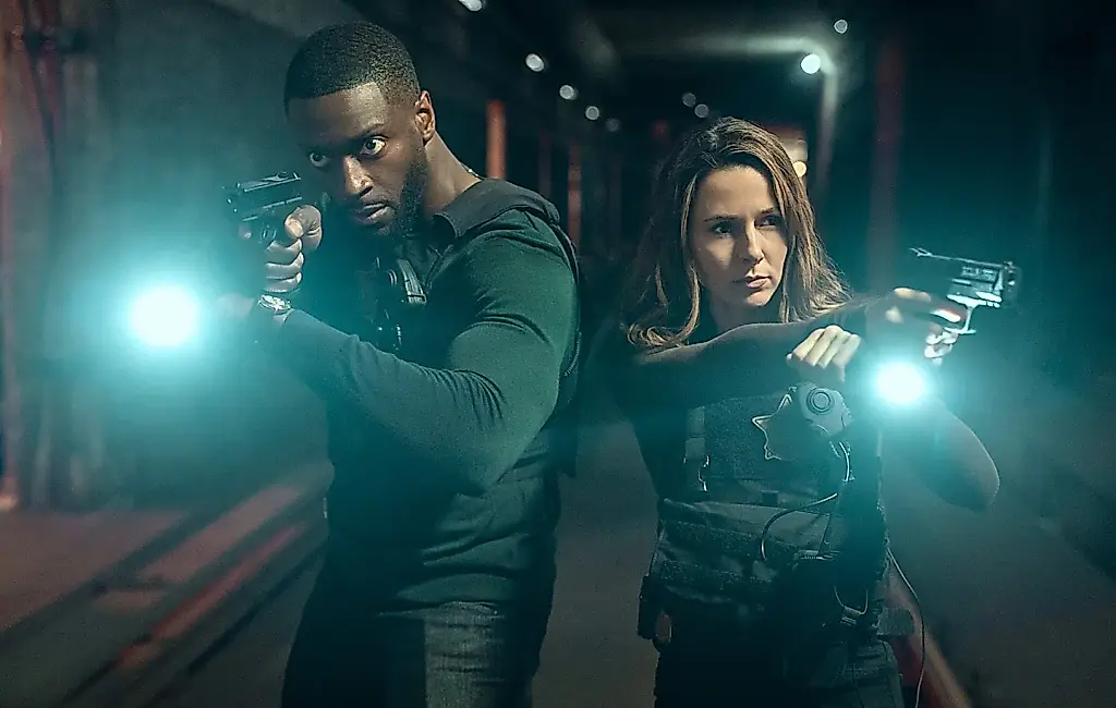 La banda sonora de la serie Cross