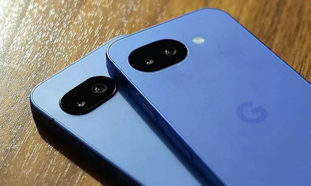 Pixel 10a frente al 9a: Google vuelve a vender el móvil de siempre con un envoltorio nuevo