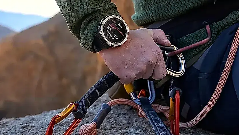 Amazfit T‑Rex Ultra 2 против Watch Ultra 2