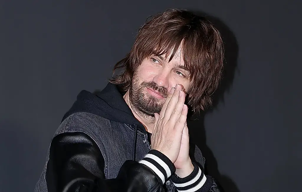 Los Grammy que le pillaron dormido
