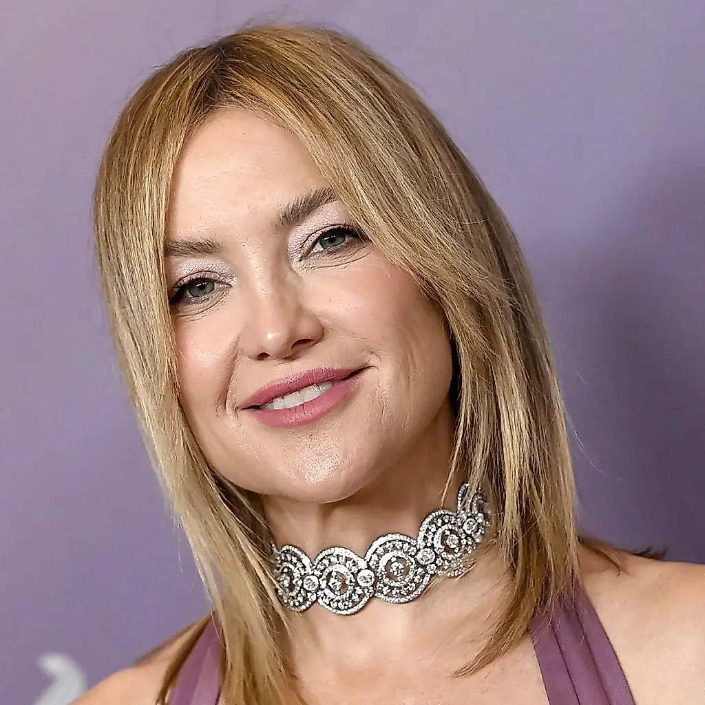 Las uñas cereza de Kate Hudson