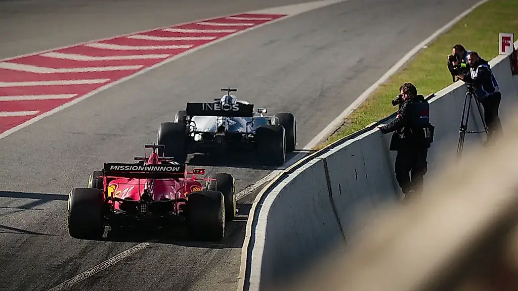 Apple, F1 и редкий союз с Netflix