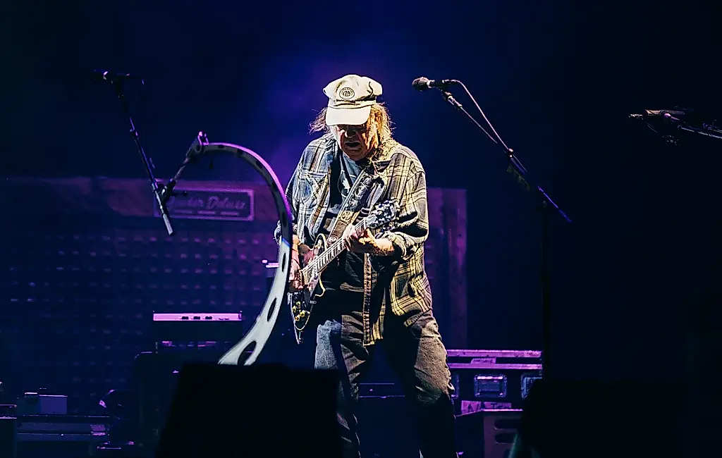 Neil Young cancela la gira