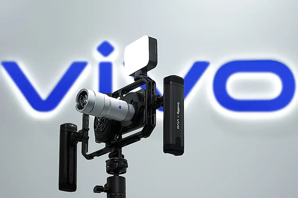 El buque insignia de Vivo con cámara «profesional»