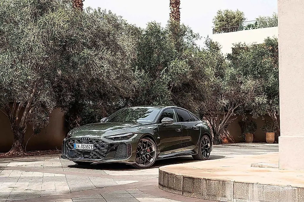 Audi RS5: un híbrido con genes de competición