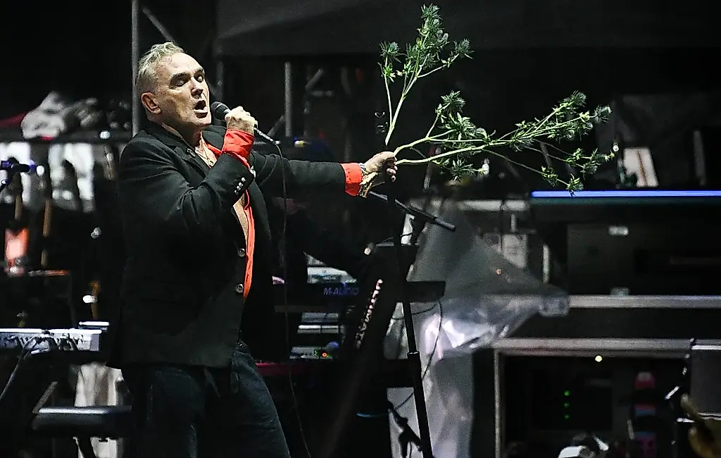 Morrissey cancela conciertos por problemas con la medicación