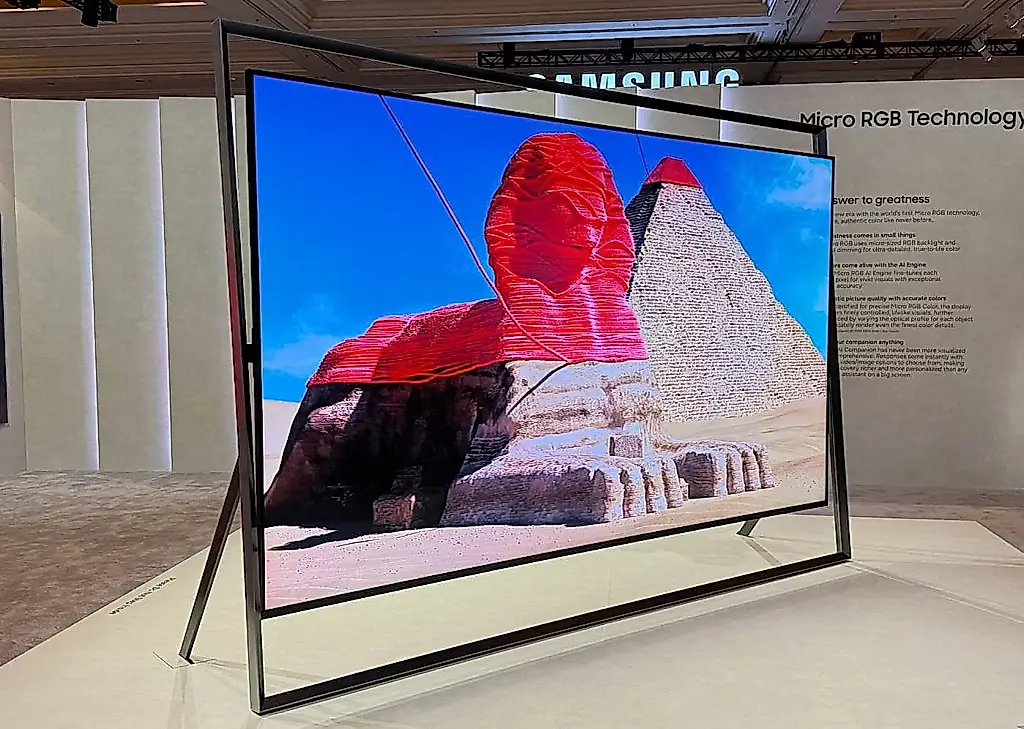 Samsung muestra en CES 2026 un enorme televisor Micro RGB de 130 pulgadas