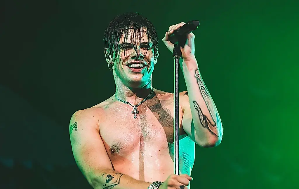 Yungblud выпускает более циничную вторую часть 'IDOLS'