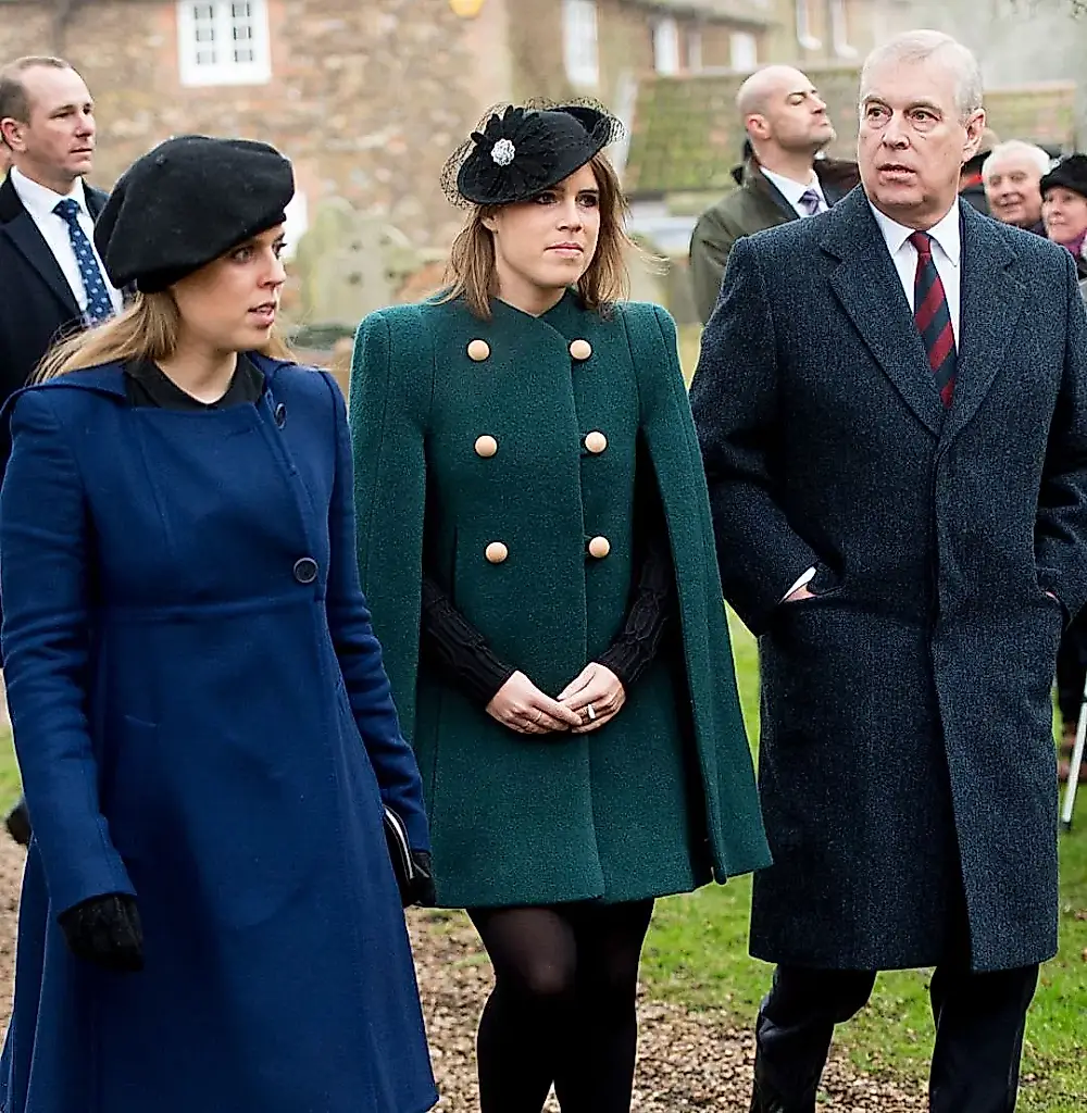 Beatrice y Eugenie: el «único pase» de Andrew a la familia real