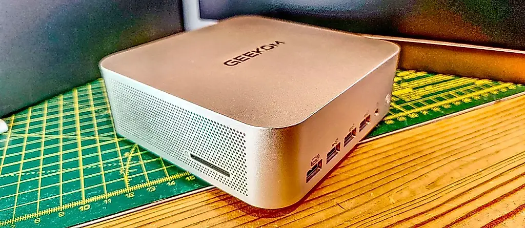 Geekom A7 Max: mucho potencial en un cuerpo pequeño, con una pega