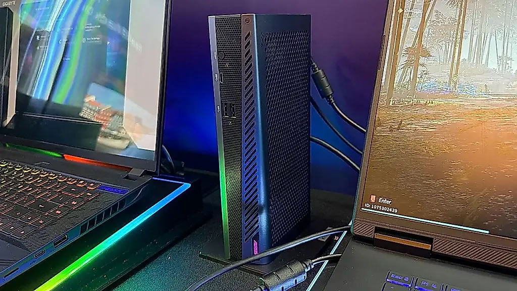 Tres novedades estrella de Gigabyte en CES 2026: un portátil, una eGPU y un monitor que conviene conocer