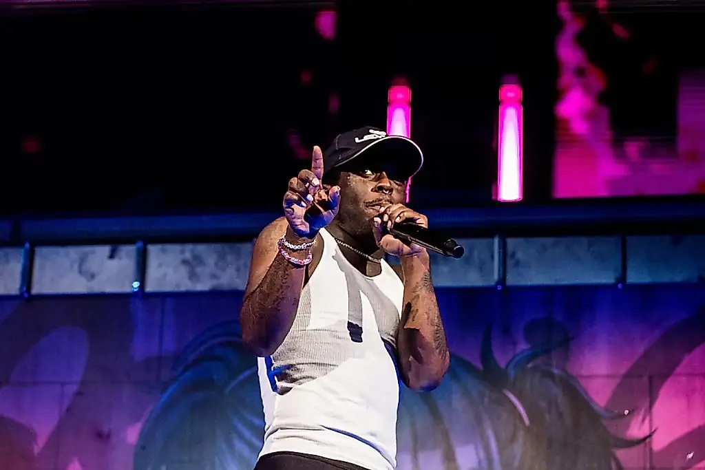 Lil Uzi Vert vuelve a la cima: el sencillo «What You Saying» lidera las listas