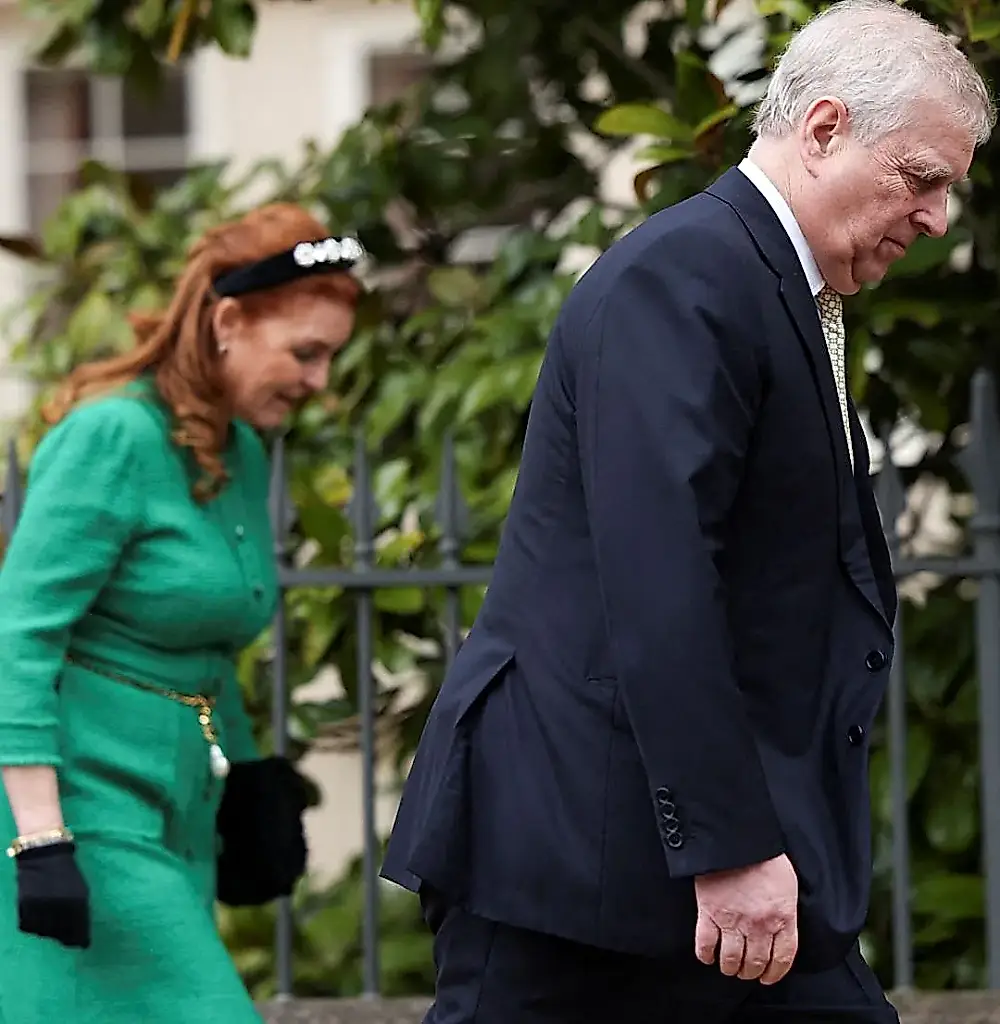 Drama británico de desahucios: Andrew y Sarah se van cada uno por su lado