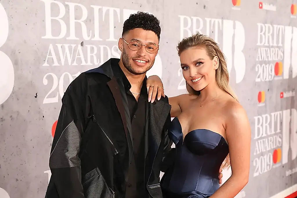 Перри Эдвардс из Little Mix стала мамой во второй раз: рождение дочери