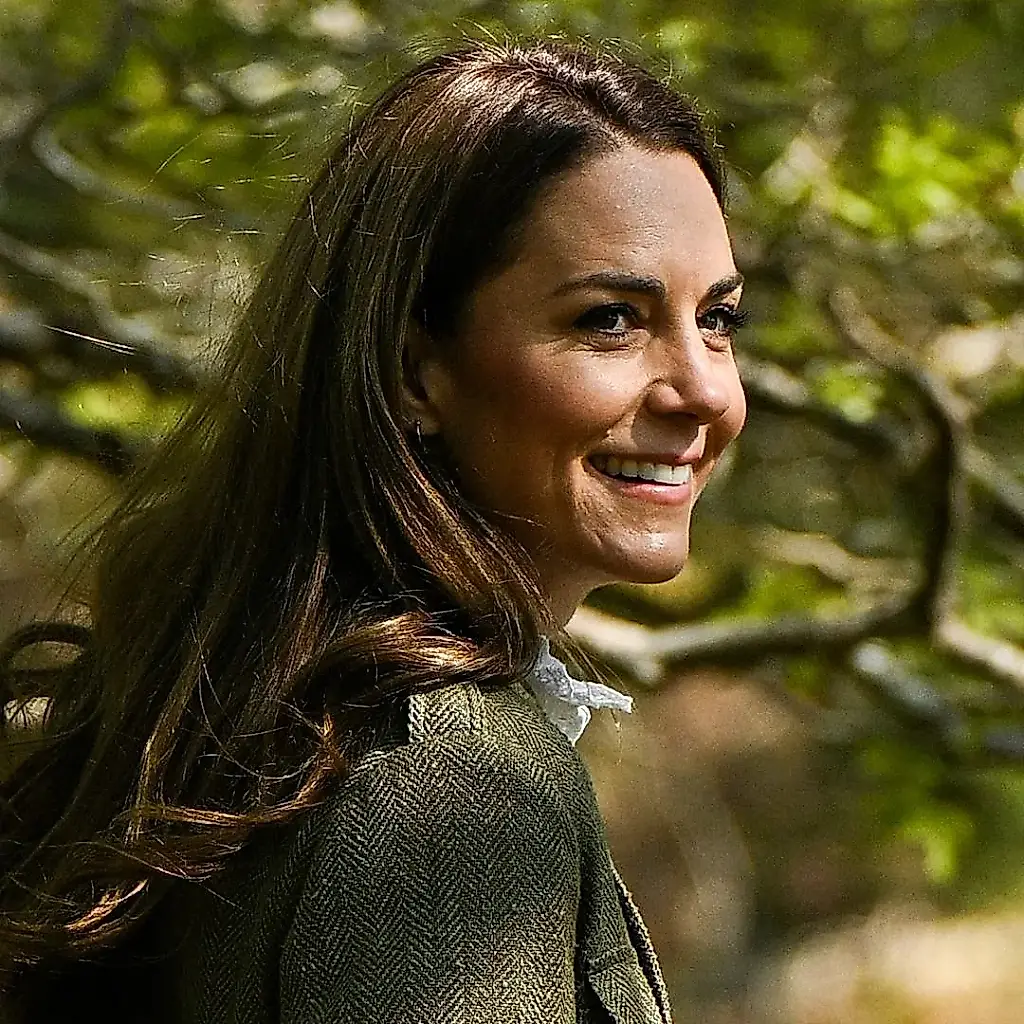 La princesa Kate huye de las normas palaciegas y se refugia en su familia: sin corona ni protocolo puede ser ella misma