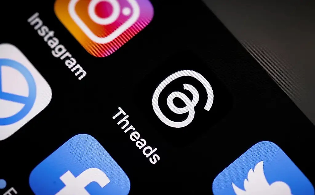 Threads обошёл X на мобильных устройствах