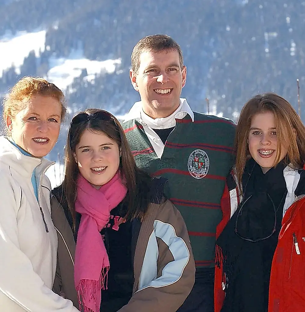 Cómo Sarah Ferguson y el expríncipe Andrew se sacrifican por sus hijas