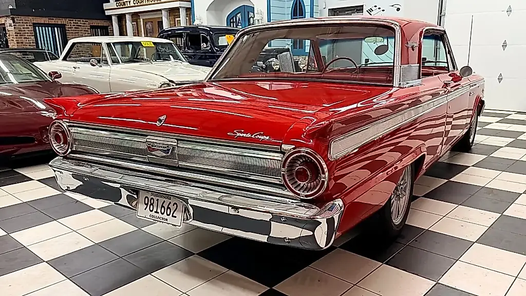 Ford Fairlane 1963: un coupé deportivo que no se rinde