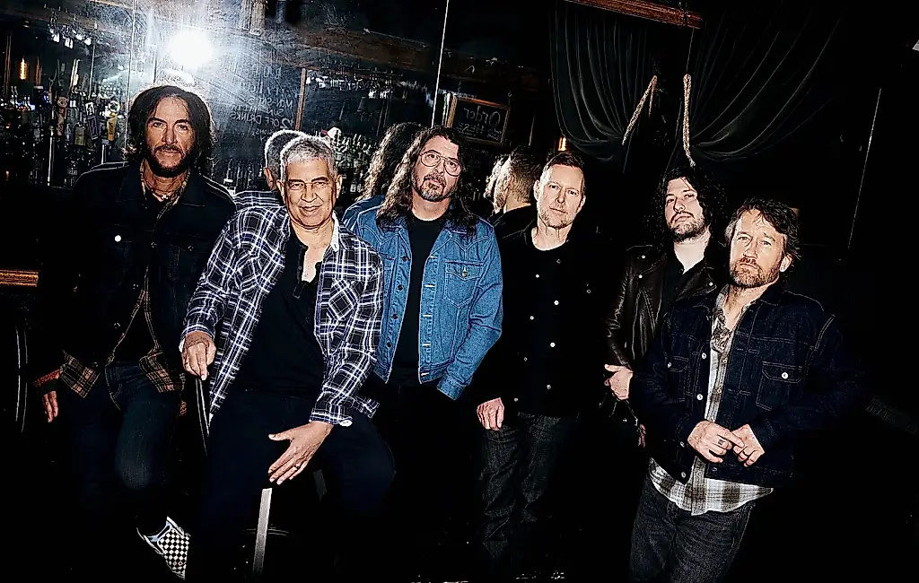 Foo Fighters vuelven a la fuerza bruta