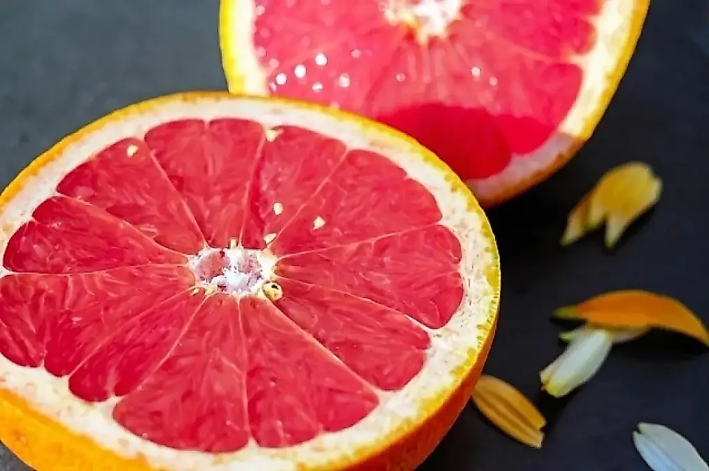 El pomelo asesino: quién corre el riesgo de sufrir una sobredosis por culpa de este cítrico
