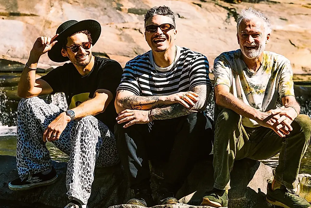Los corazones del desierto laten al unísono: los fundadores del legendario festival salen de gira