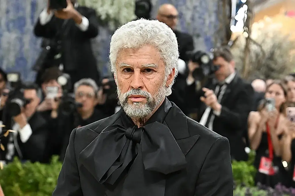 Bad Bunny se envejeció 53 años para la Met Gala 2026
