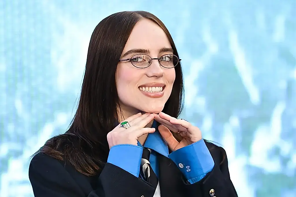 Billie Eilish habla del envejecimiento y la cirugía estética