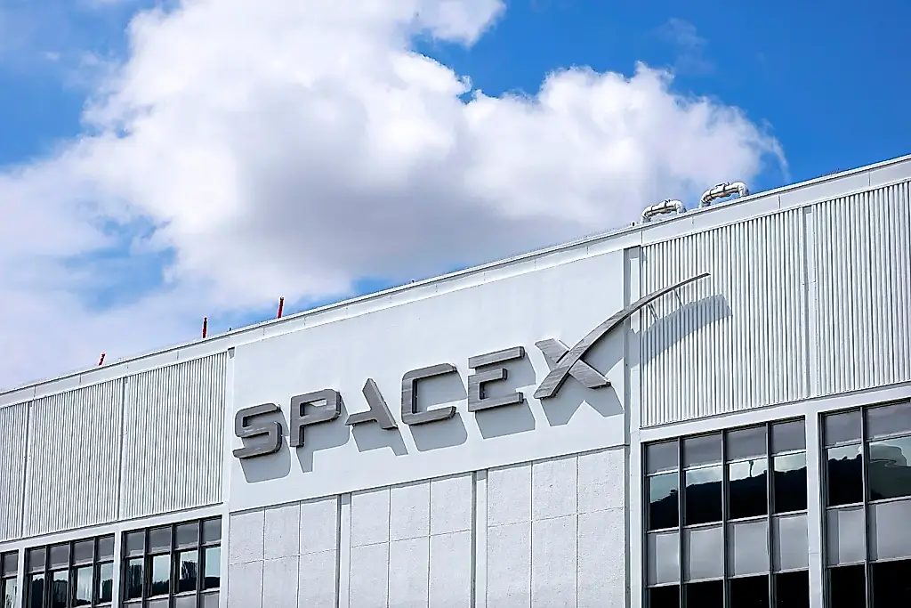 SpaceX invierte en chips de inteligencia artificial: proyecto de 55.000 millones de dólares en Texas