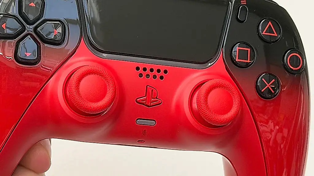 PlayStation lanza llamativos mandos DualSense con estética hyperpop