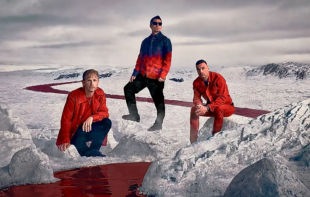 Muse presenta el vídeo de «Cryogen»: desolación cósmica con crujido de hielo