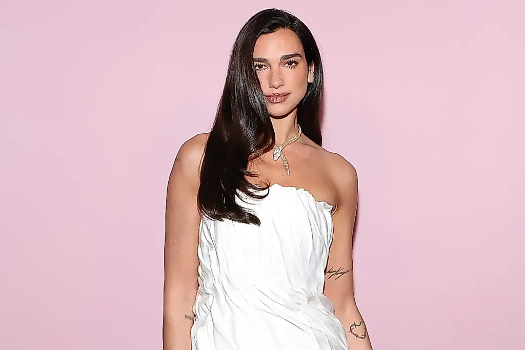 Dua Lipa demanda a Samsung: 15 millones de razones para el escándalo