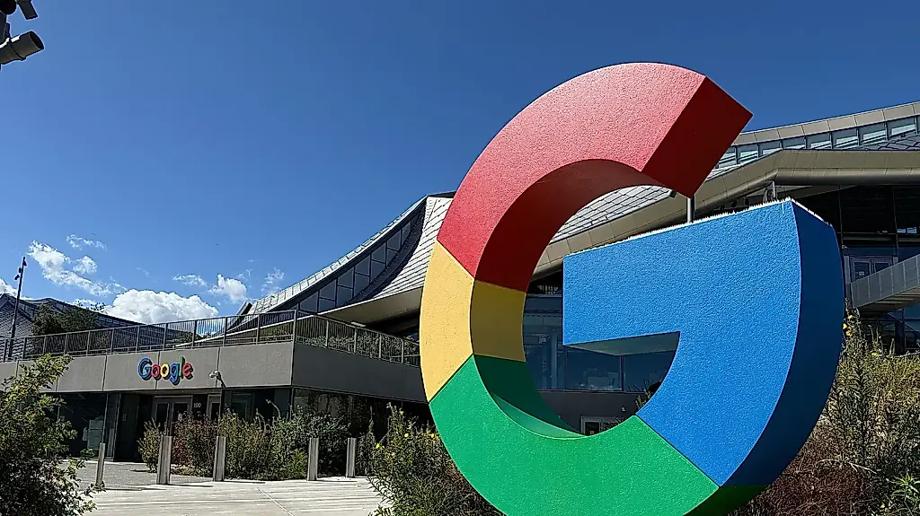 Google revela que la IA ya genera ciberamenazas