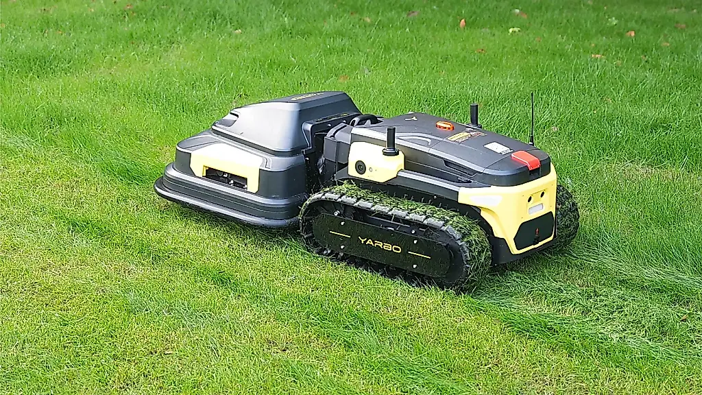 Yarbo eliminará la «puerta trasera» remota de su cortacésped robot