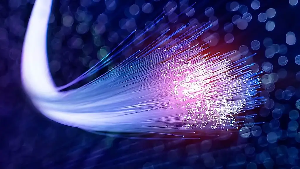 Tu cable de Wi-Fi es un micrófono secreto: cómo los científicos convirtieron una tecnología para detectar terremotos en una herramienta de vigilancia gracias a las redes neuronales