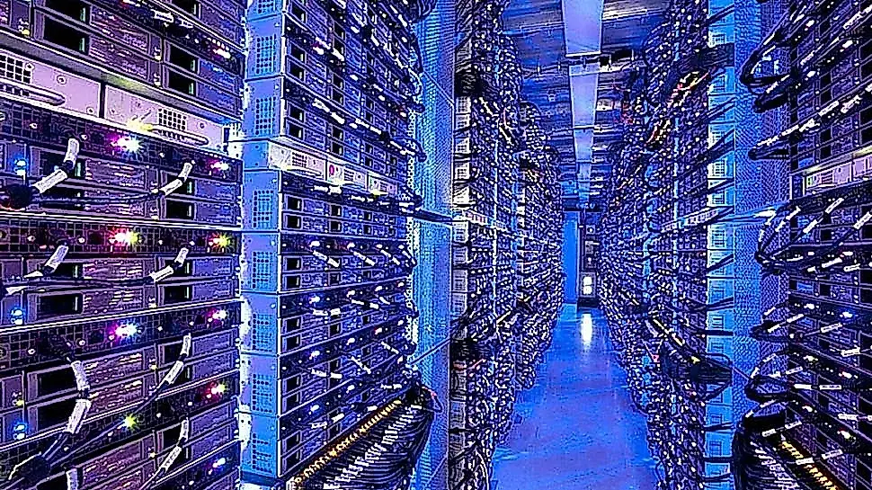 Intel sale a la caza de la memoria: nuevos detalles del «asesino de HBM»